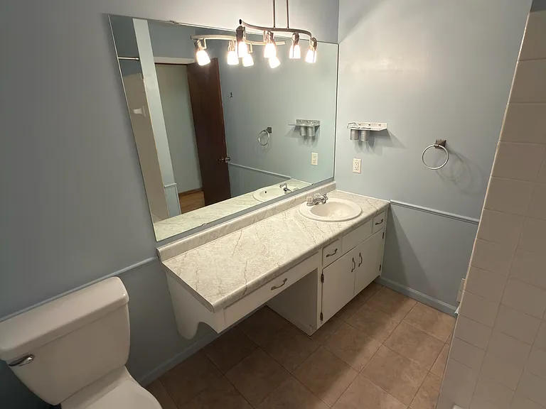 14724 Embry Path — Photo 13