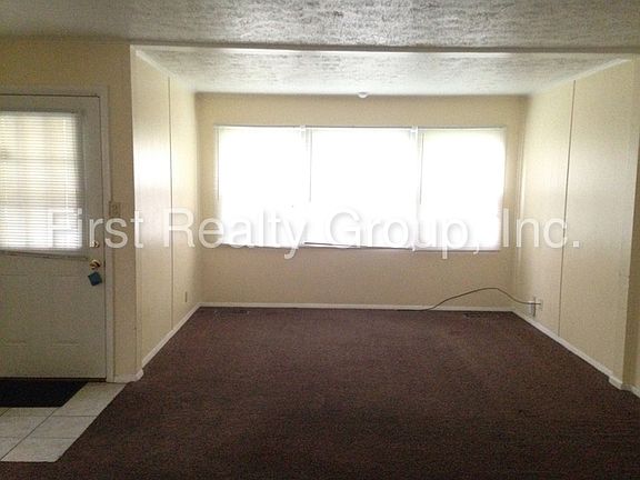 3rd image of 3734 Ark Ave
