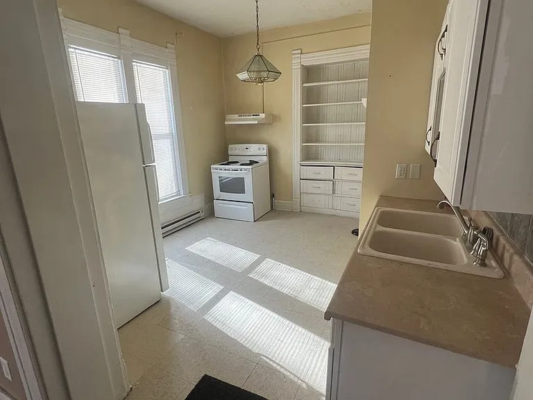 519 S Liberty St #1 — Photo 4