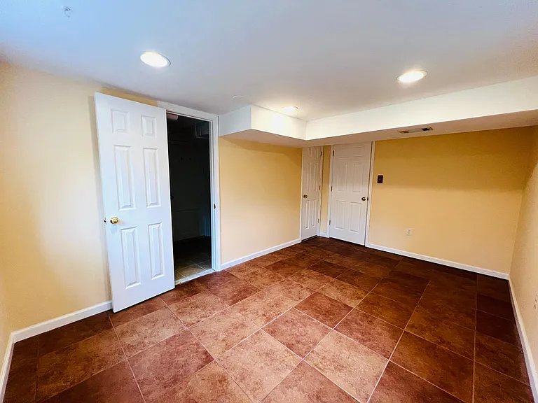 2220 Primrose Dr — Photo 29