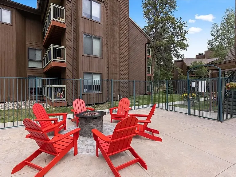 433 Wild Irishman Rd #1039 — Photo 21