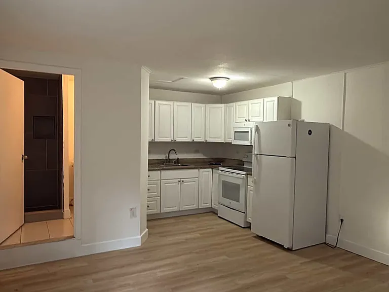 503 Avenida Hermosa #1 — Photo 2