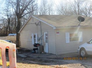 220 E Oak St, Saint Clair, MO 63077