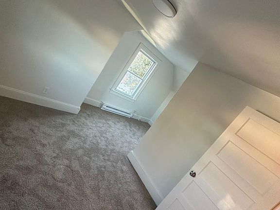 5th image of 305 N 3rd Ave #C