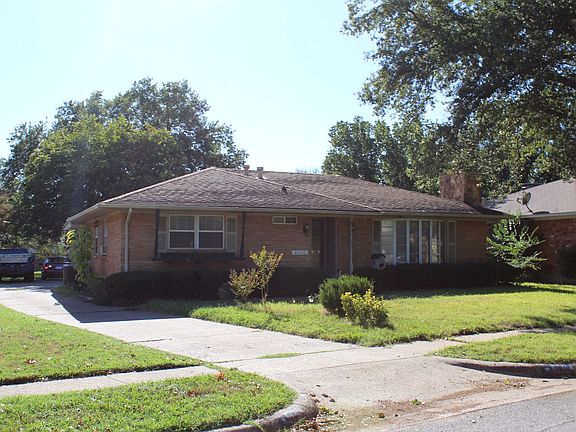 2nd image of 8616 Wolfwood Ln