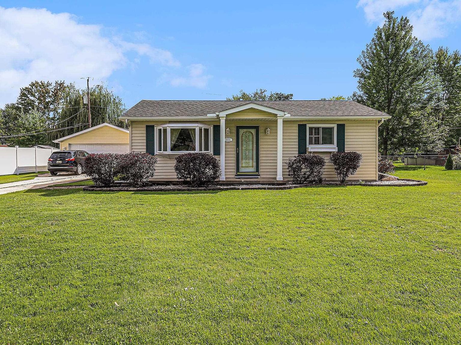 49436 Callens Rd, Chesterfield, MI 48047 Zillow