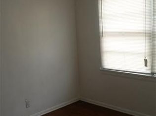 712 E Cocoa St, Compton, CA 90221