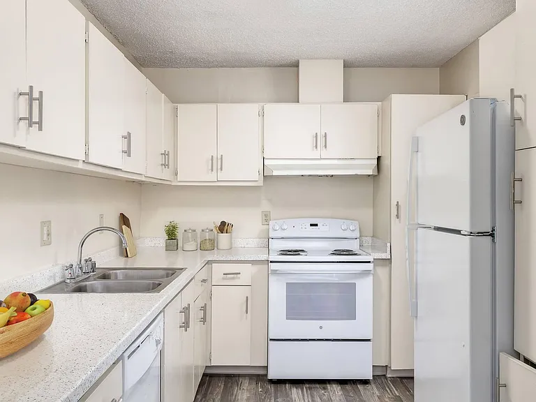 Dorchester Apartments | Spacious 1 & 2 Bedroom Apartments Near SDSU — Photo 27