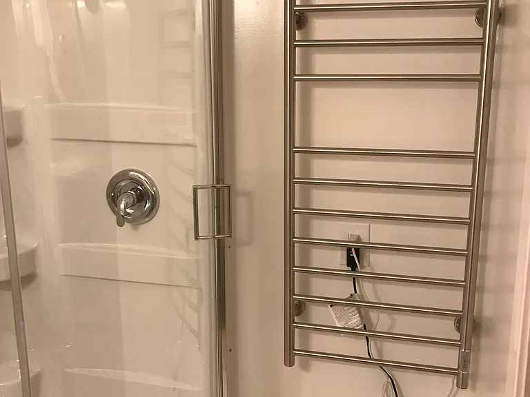 1669 Desoto Ln — Photo 10