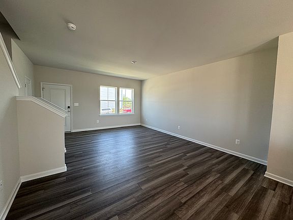 Spacious Living Room. Open Floor Concept.