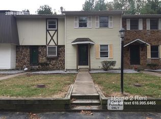 200 W Clark Trl, Herrin, IL 62948