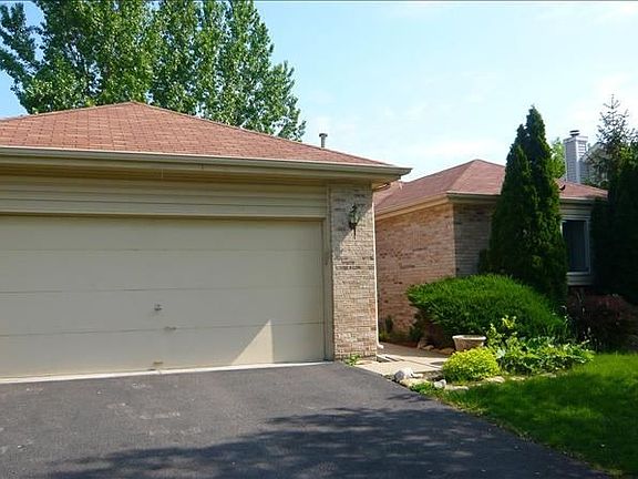 2nd image of 3006 Diane Dr