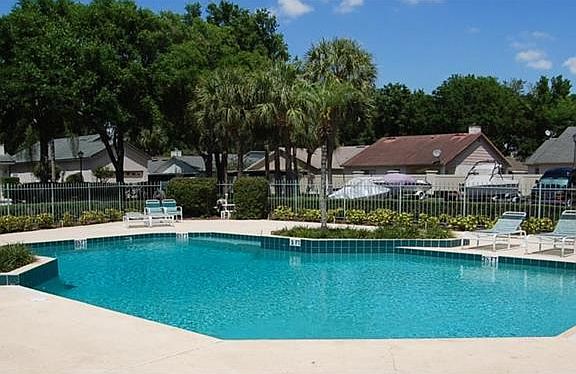 4th image of 7216 Bay Club Way