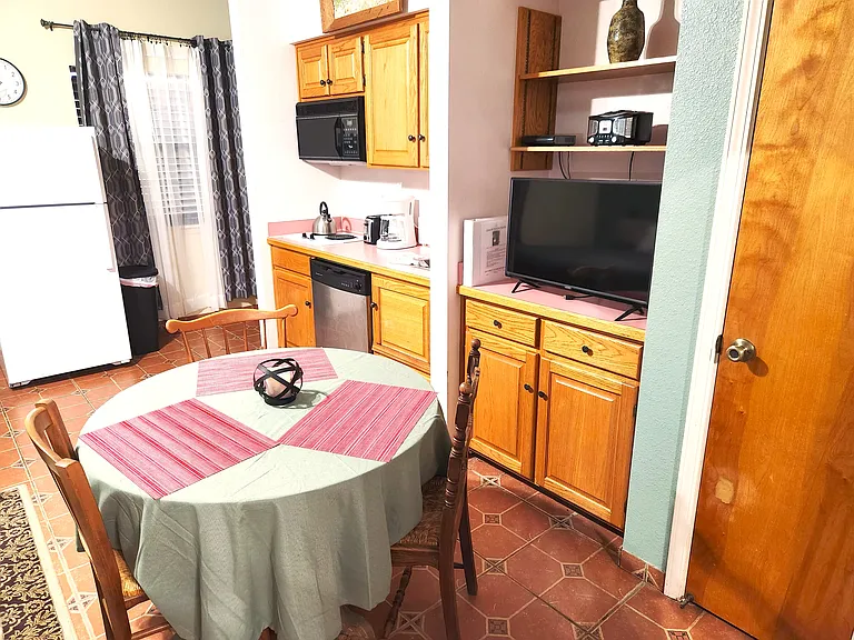 802 Avenida Del Sumbre #A — Photo 3