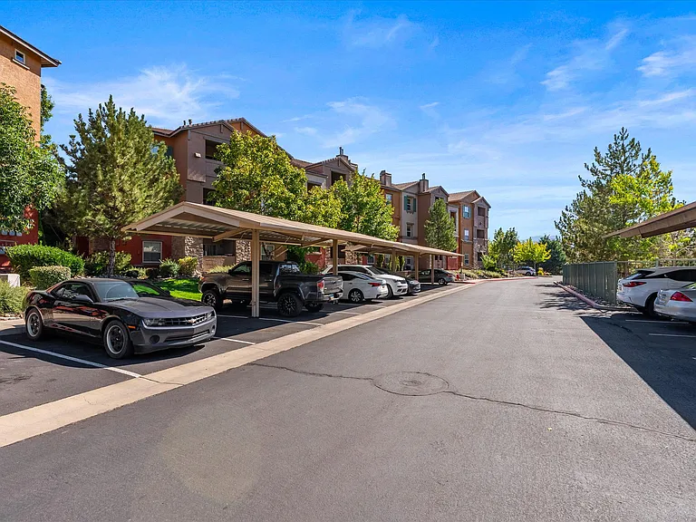 The View Apartments — Photo 117
