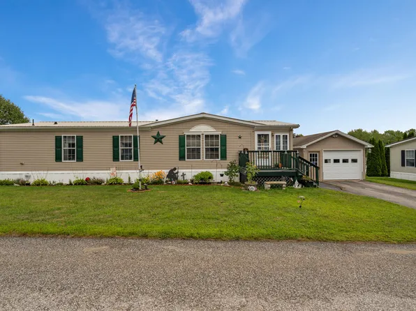 10 Rachel Street, Sabattus, ME 04280