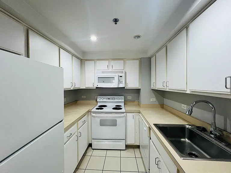 534 Commonwealth Ave #5B — Photo 9