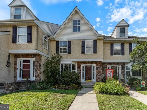 1603 Coventry Pointe Ln, Pottstown, PA 19465