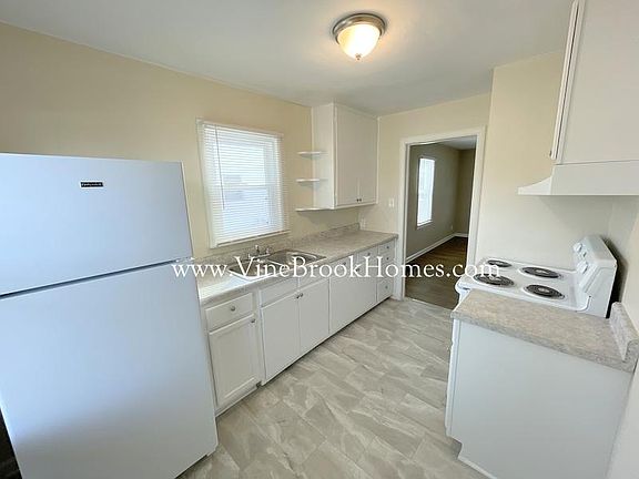 3rd image of 4106 Fletcher Ave