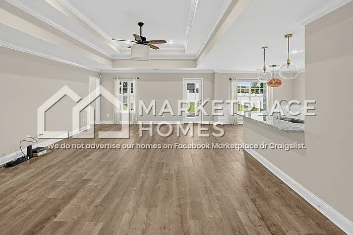 5 bed, 3.0 bath, 2530 sqft, $2,800 — Photo 4