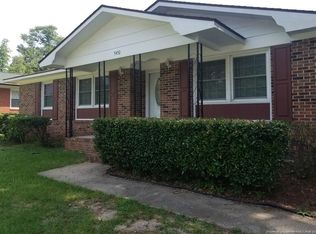 5452 Mesa Dr, Fayetteville, NC 28303