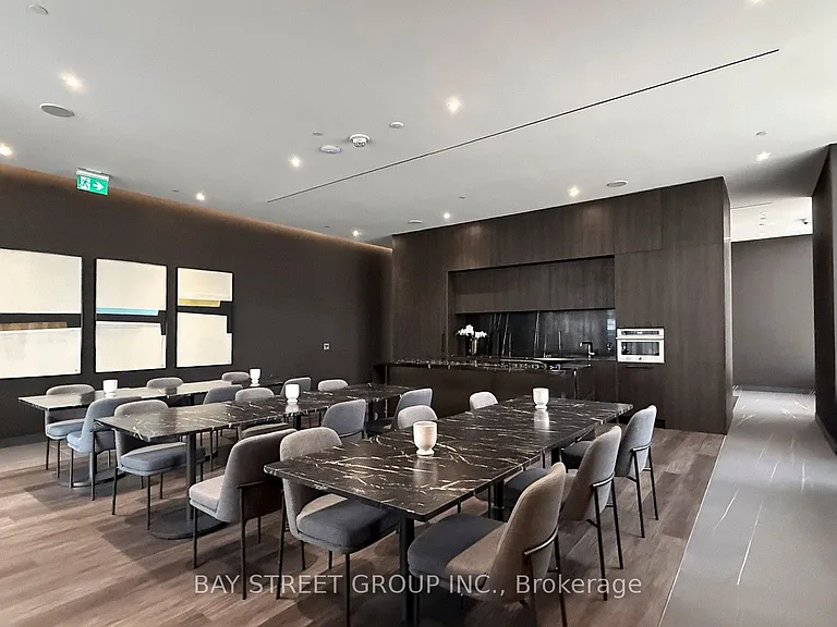 11 Yorkville Ave #2312 — Photo 46