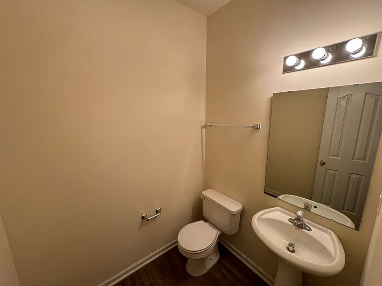 1420 Ladora Dr — Photo 8