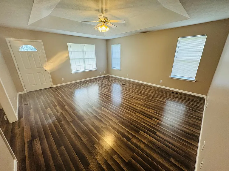 720 Fields Ln — Photo 9
