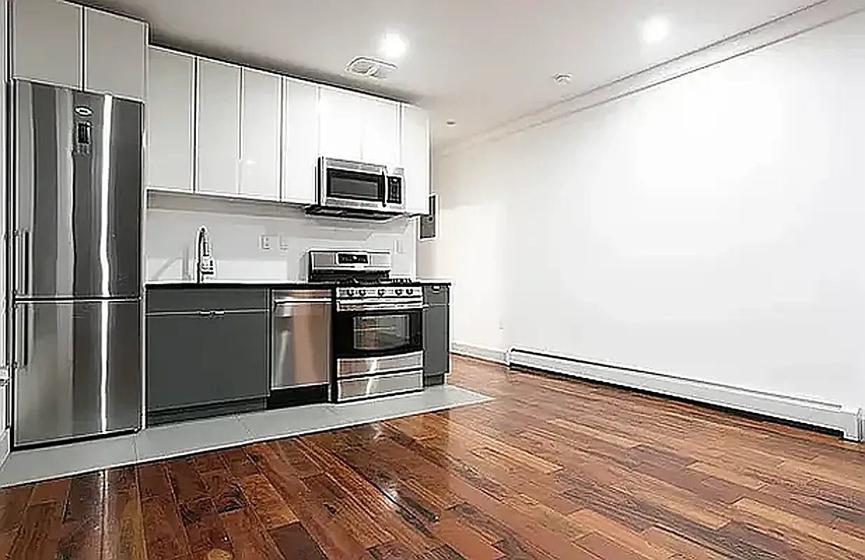 130 East 59th Street — Photo 3