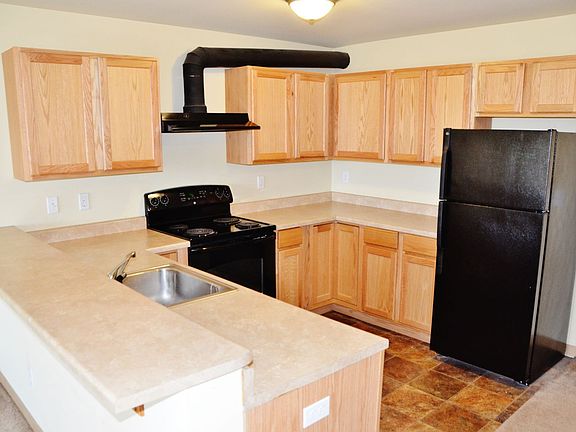 4th image of 301 N 104th St #301