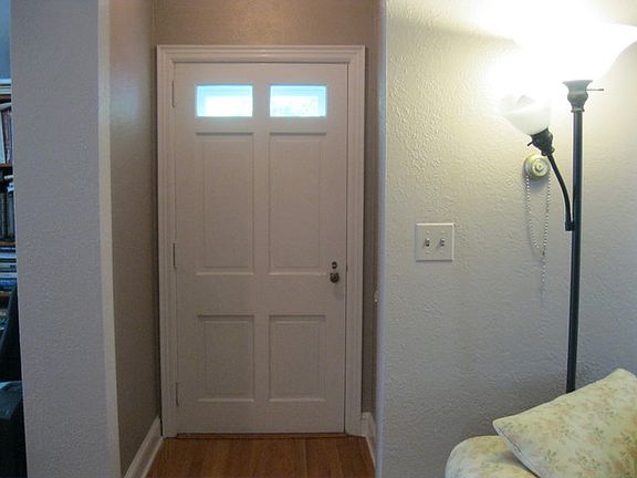 4th image of 52 Sunnyside Ave