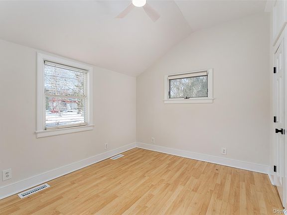 5th image of 5 Sherman Avenue