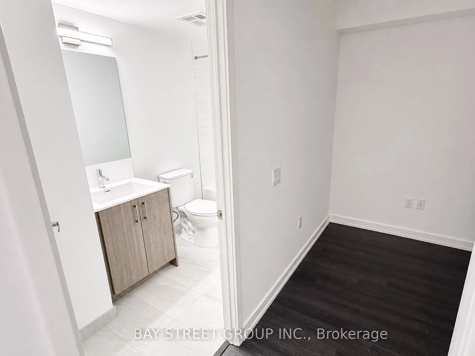 2 bed, $2,050 — Photo 4