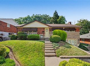 18 Battlefield Dr, Stoney Creek, ON L8G 1T7