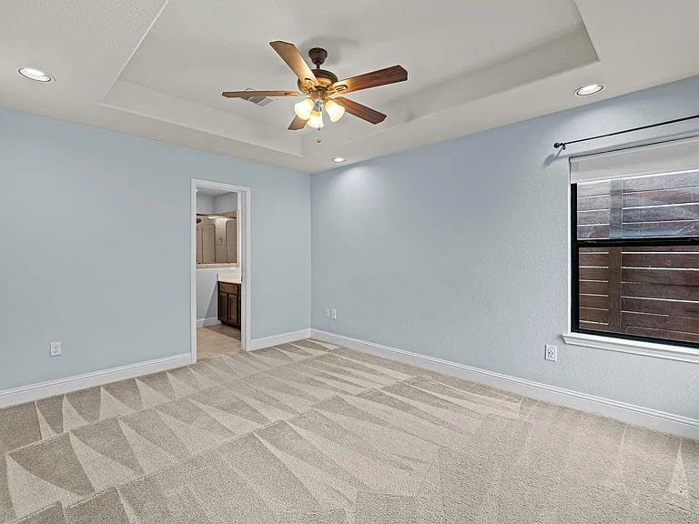 5102 Hardy St — Photo 15