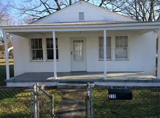 213 S 12th Ave, Hopewell, VA 23860