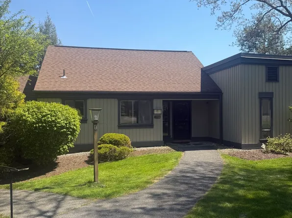 170 Heritage Village #B, Southbury, CT 06488