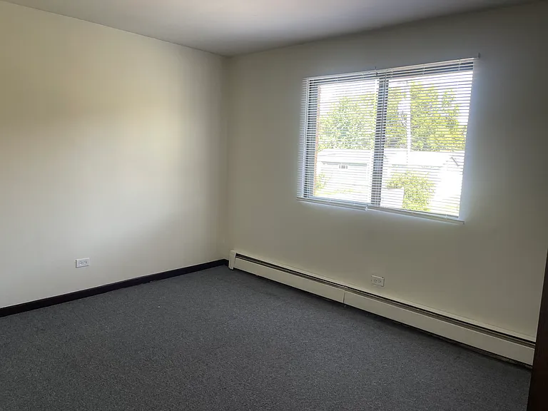 7718 Wildwood Ct — Photo 9