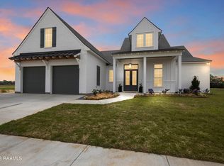 204 Winding Wood Ln, Lafayette, LA 70508