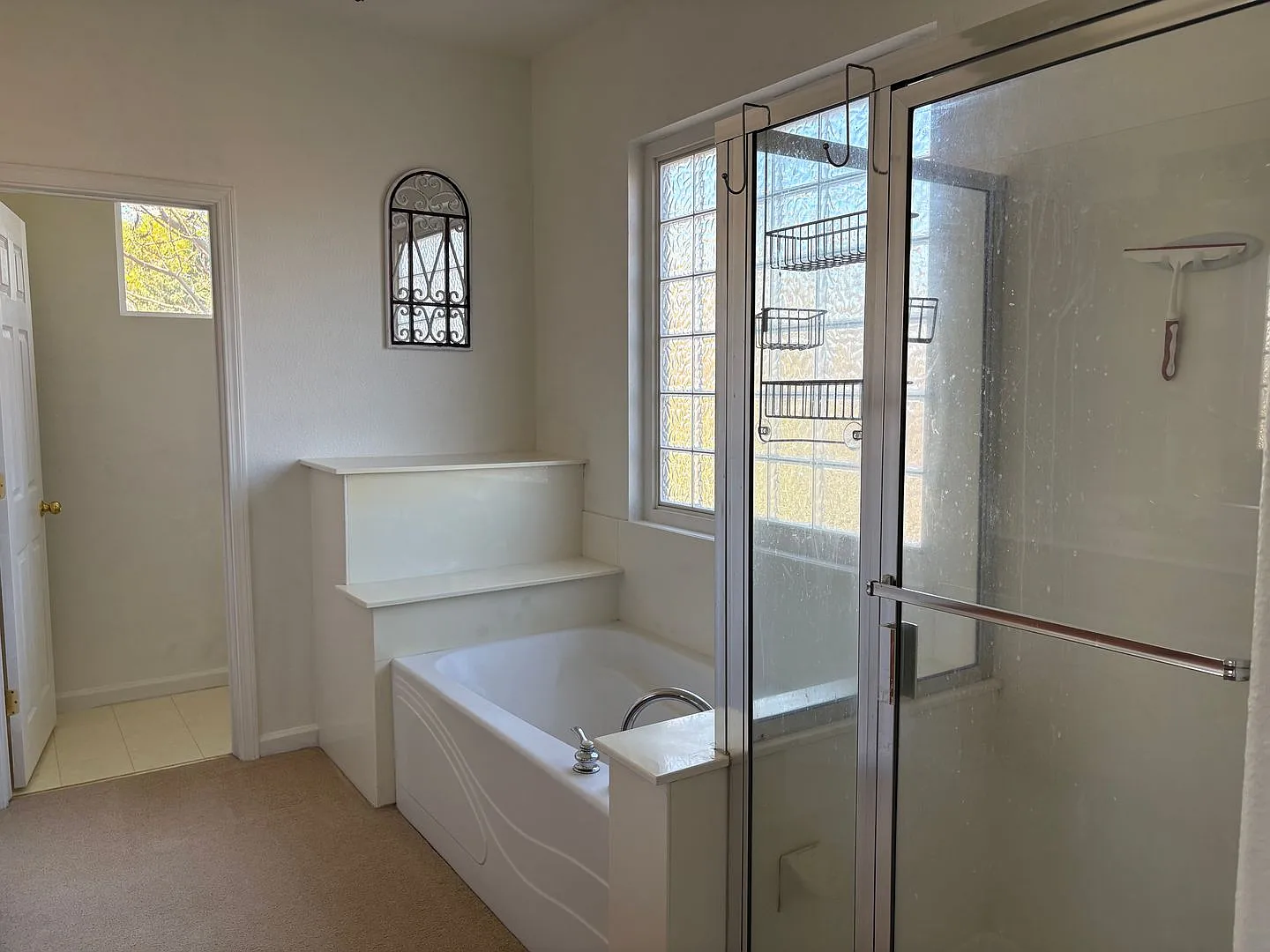 Beautiful 3 bedroom in South Reno — Photo 3