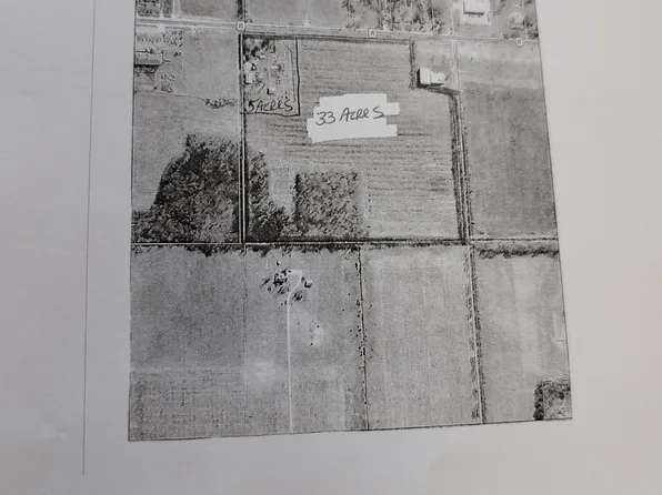 1675 S Us Highway 35, Knox, IN 46534