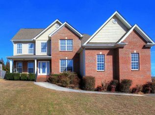 9983 Field Crest Dr, Apison, TN 37302