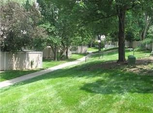 8047 Monrovia St, Lenexa, KS 66215
