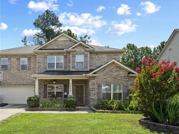 3535 Henley St, Rex, GA 30273