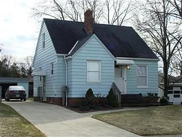 1st image of 9305 Pinegrove Ave