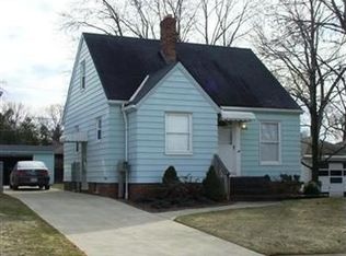 9305 Pinegrove Ave, Parma, OH