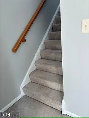5142 Woodford Dr — Photo 14