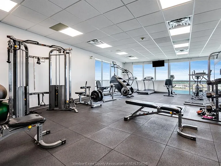1225 Riverside Dr E #202 — Photo 32