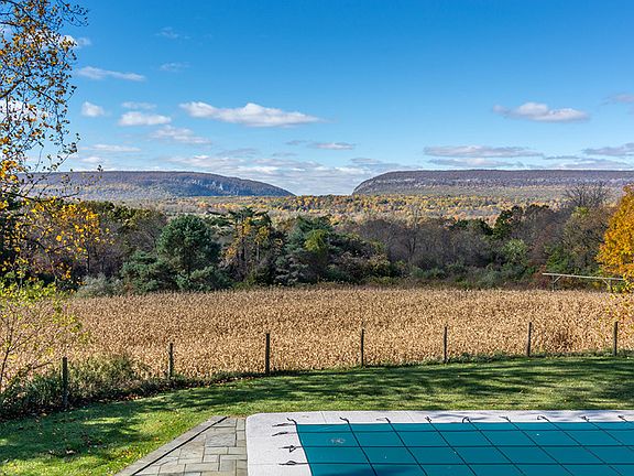 Spectacular View From Deck