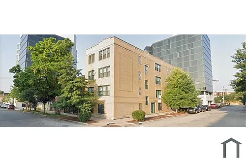 2709 W Belden Ave #2 Photo 1